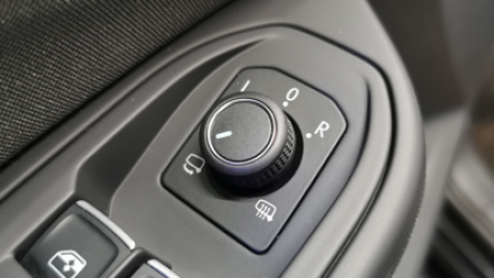 VW_Volkswagen_Golf_8_CD_VIII_Anklappbare_Außenspiegel (2)